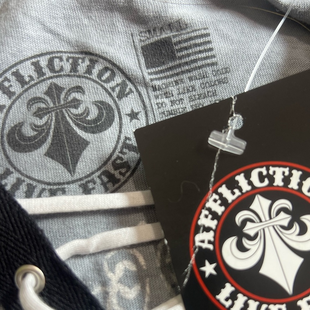Affliction Women’s long sleeve sweater - Picture 15 of 15